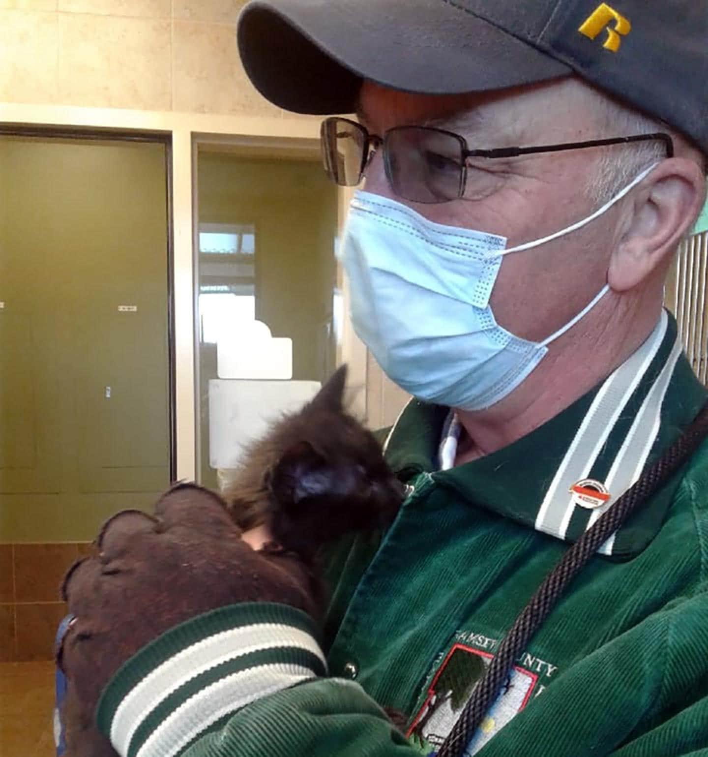 Миннесота: Грег Смит берет домашних животных из приюта в поездки, меняющие жизнь