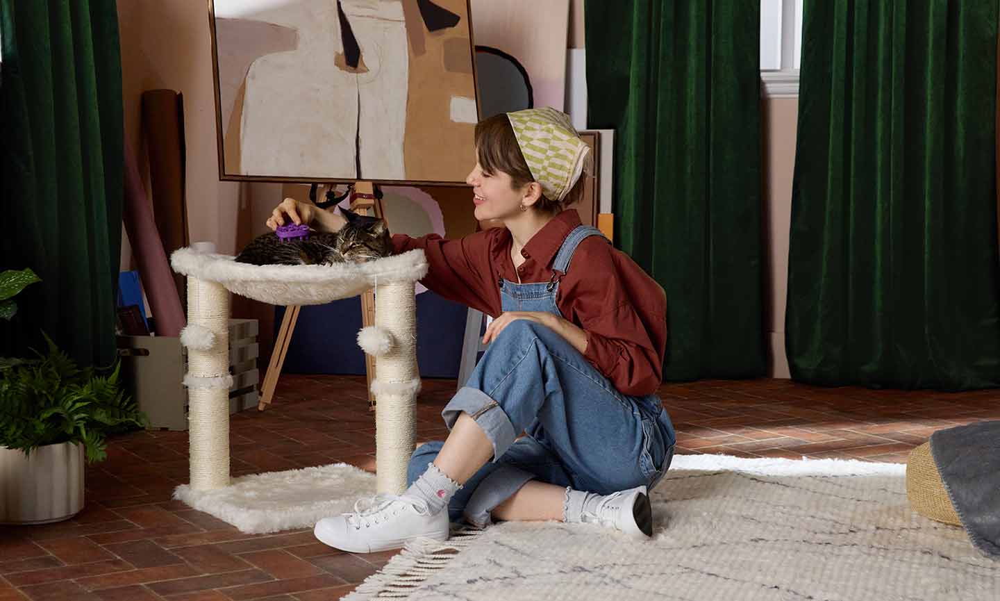 How to Manage Your Cat’s Shedding (Because Loose Fur and Fashion Don't